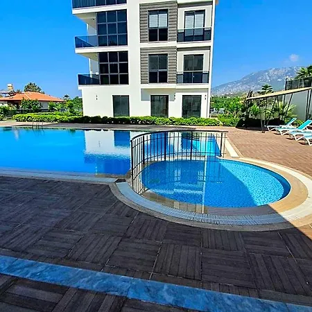 호텔 A Dreamy Luxury Two-bedroom With A Special View Of The Forest, Mountains And Sunset 4*